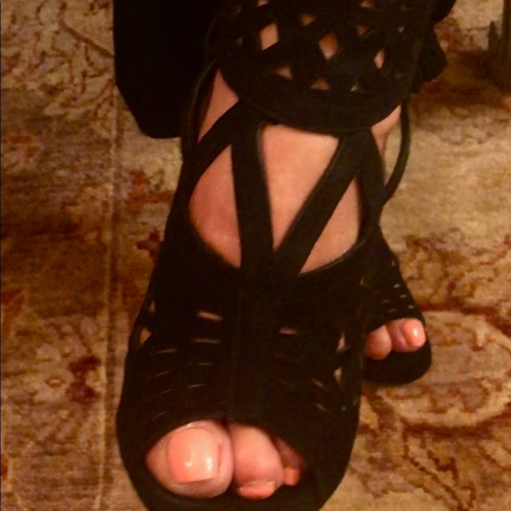 Open Toe Laser Cut Booties - Picture 7 of 8